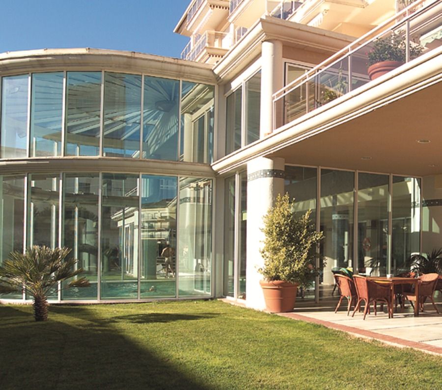 Hotel & Apartaments Thalassa Sport & Spa Roses Exterior photo